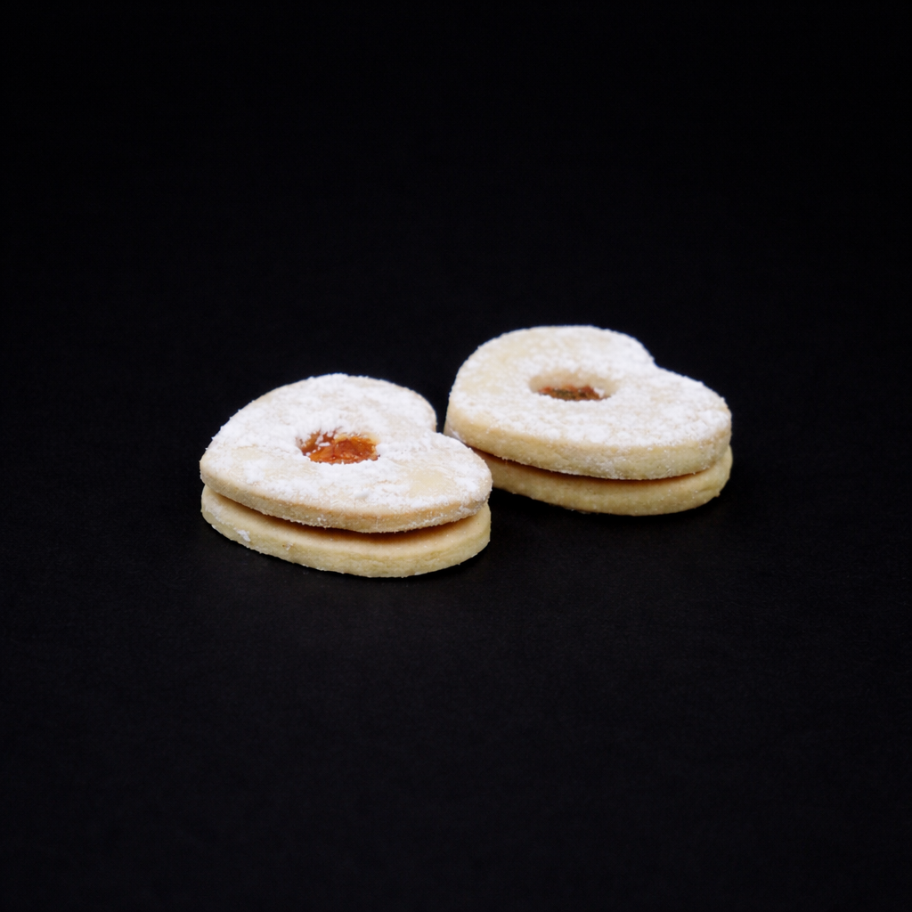 Heart Cookie With Apricot Jam (1 LB )