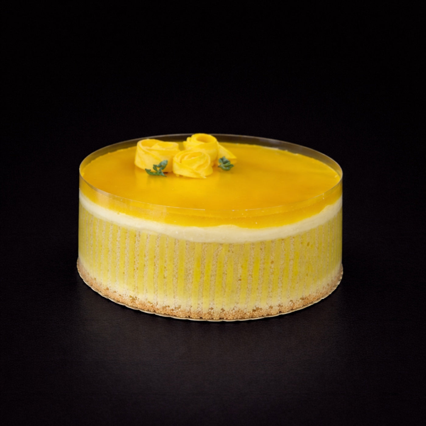 Mango mousse cake